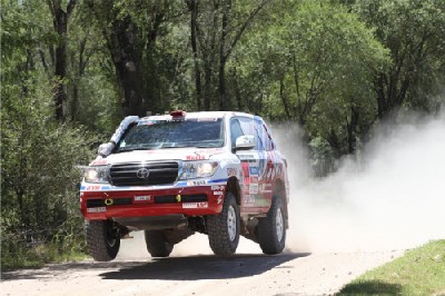 Toyota Landcruiser Biodiesel Powered Competing In Dakar 
